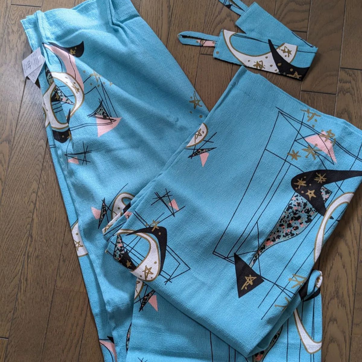 50's柄カーテン2枚 ブルーパレット140