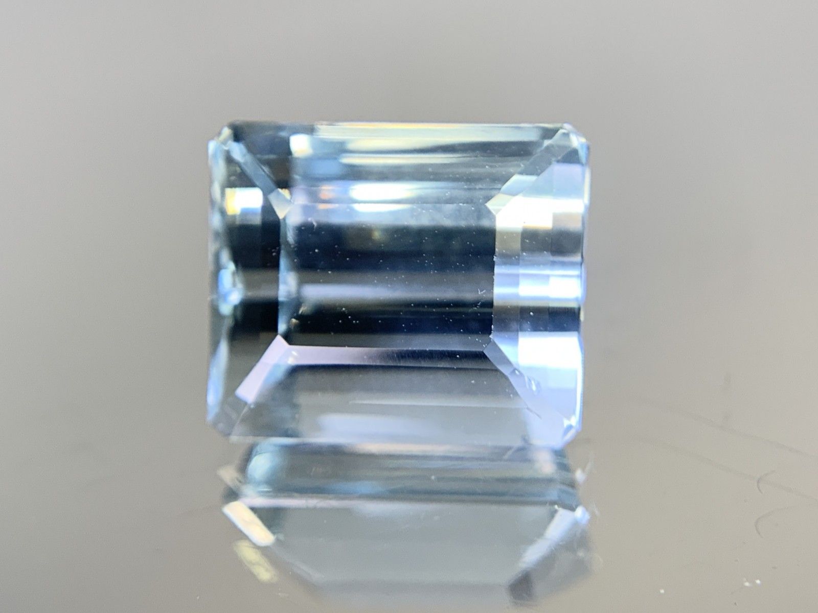 アクアマリン 7.519ct