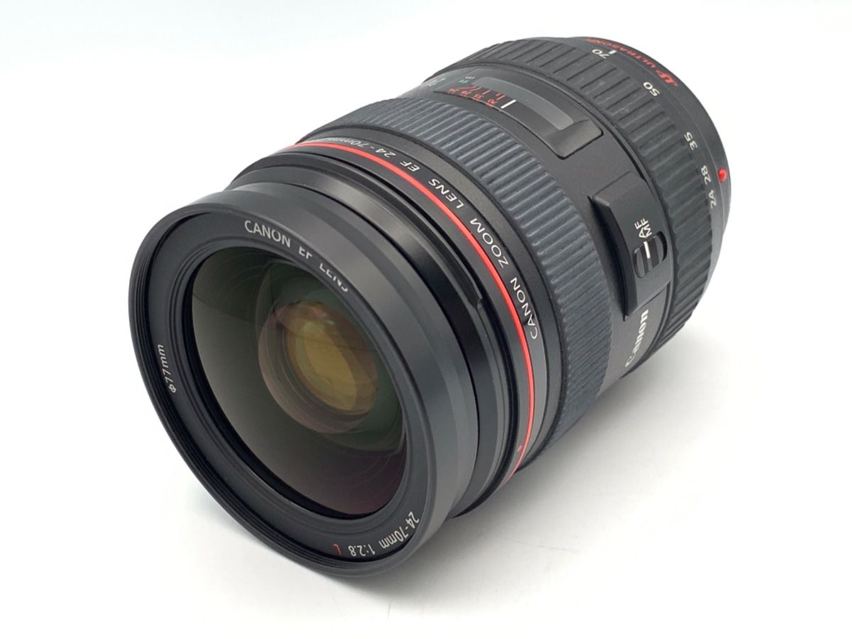 Nikon D3300☆一眼レフカメラ☆美品＆ショット数少☆ケース付☆ ニコン