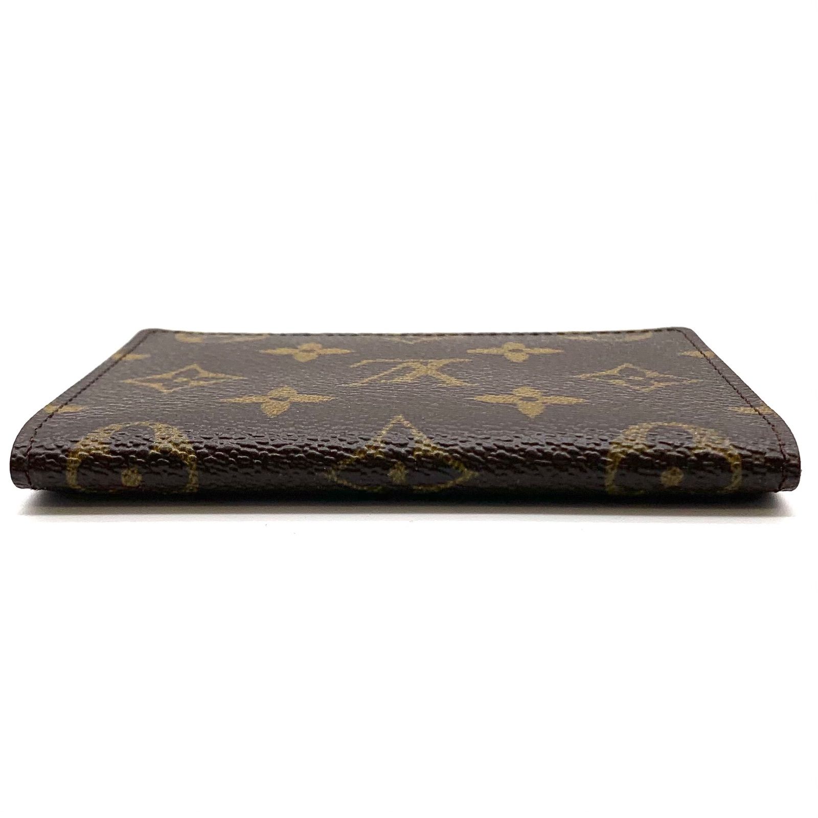 VUITTON パスケース