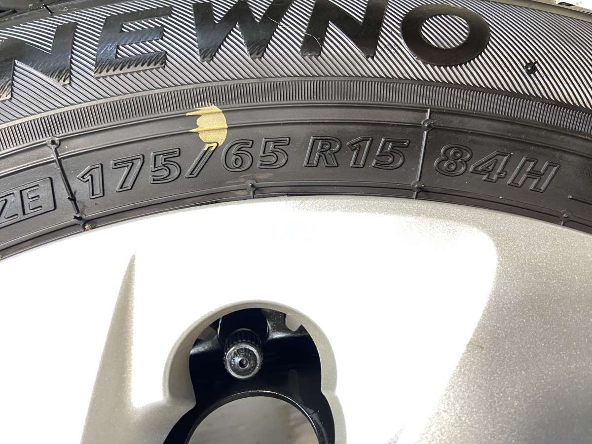 175/65R15 ブリヂストン NEWNO トヨタ純正 WM 15x5.0 39 100-4穴