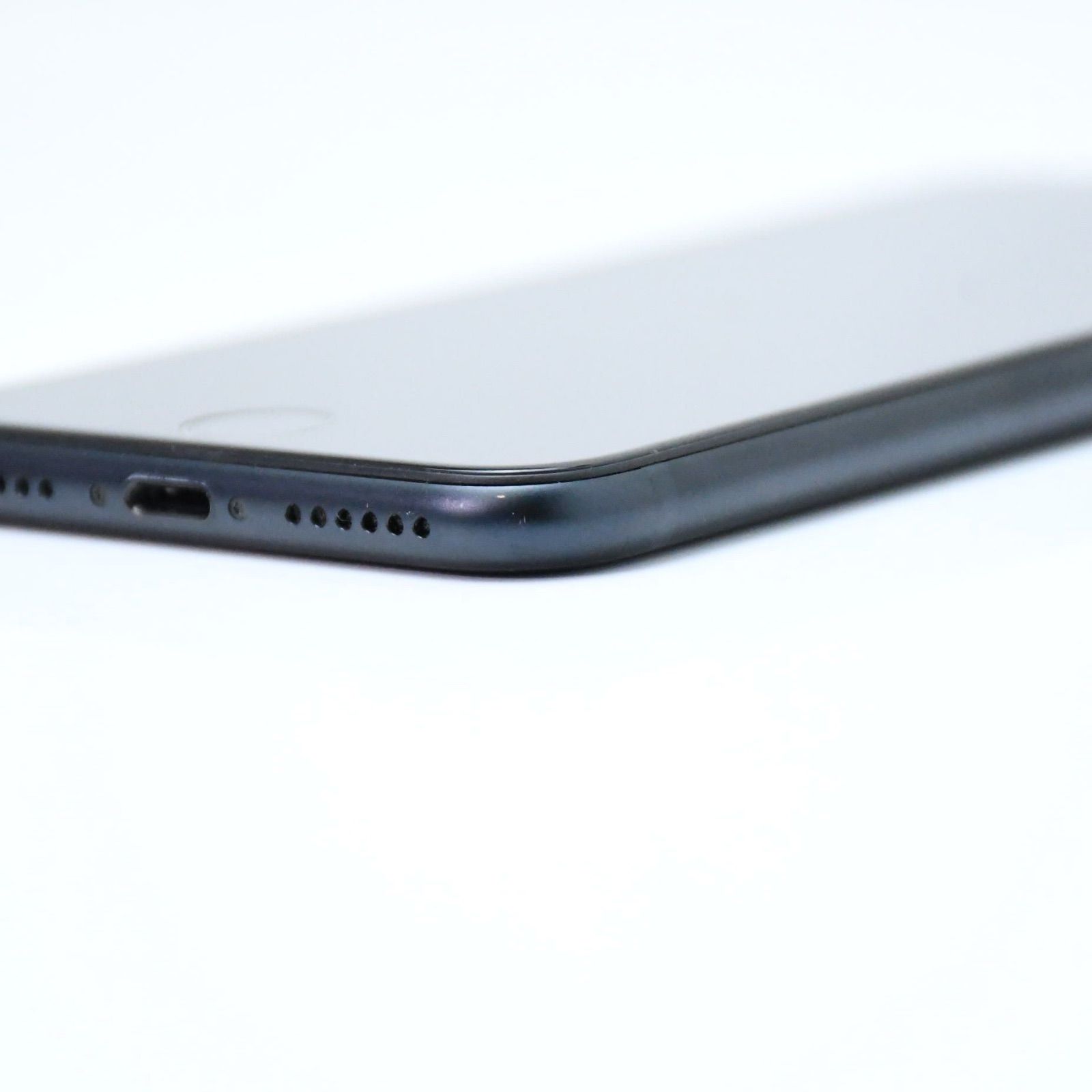 43 iPhoneSE 第三世代 ミッドナイト SIMフリー バッテリー99% 43 iPhoneSE 第三世代 ミッドナイト SIMフリー バッテリー99% 43
