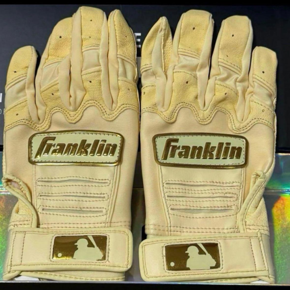 Franklin CFX Pro バニラゴールドバッティンググローブ