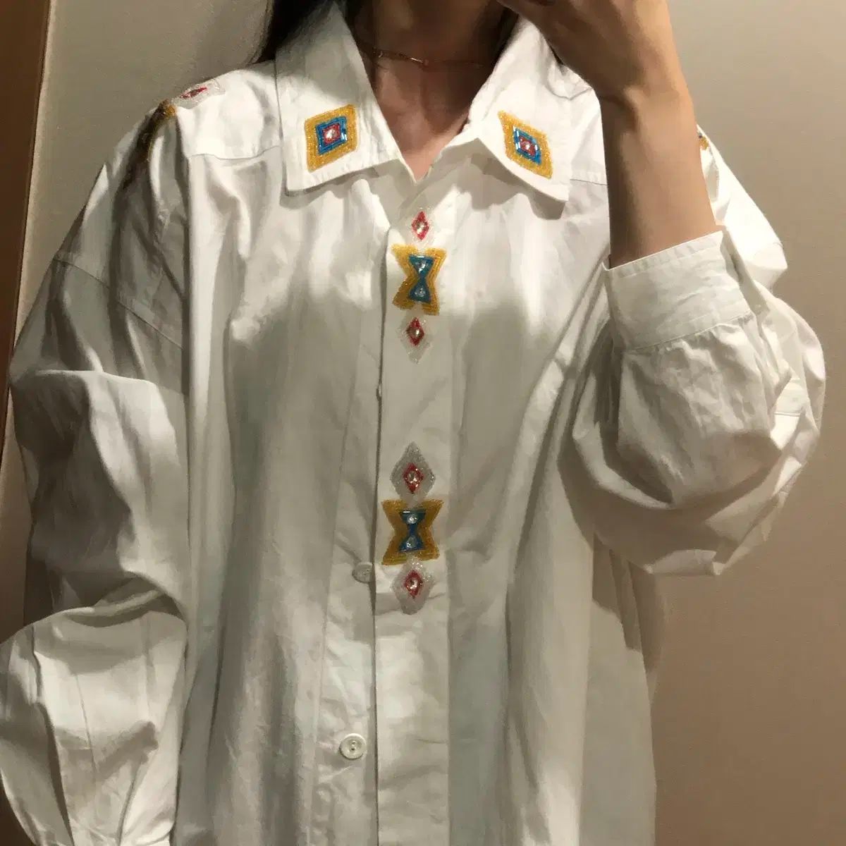 ユニーク アバンギャルド