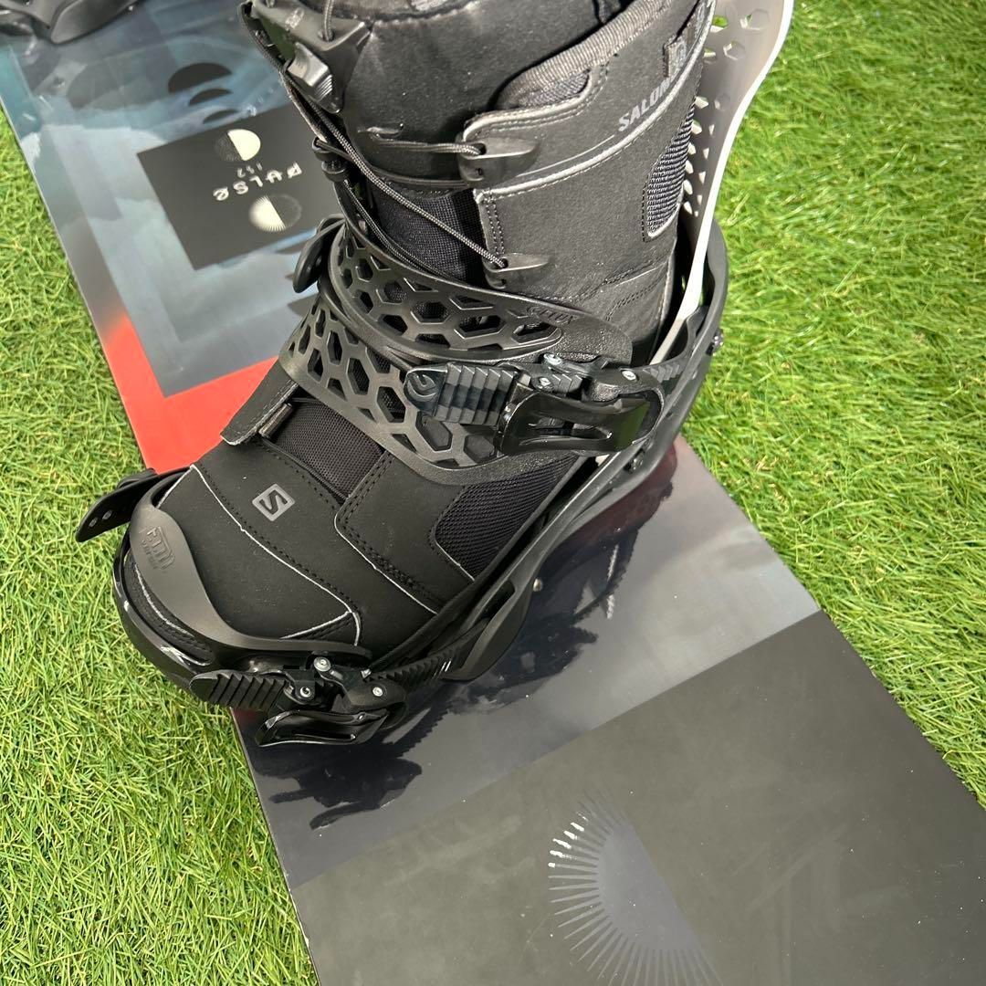  C 027 SALOMON 152 cm メンズスノーボードセット ボード スノーボード