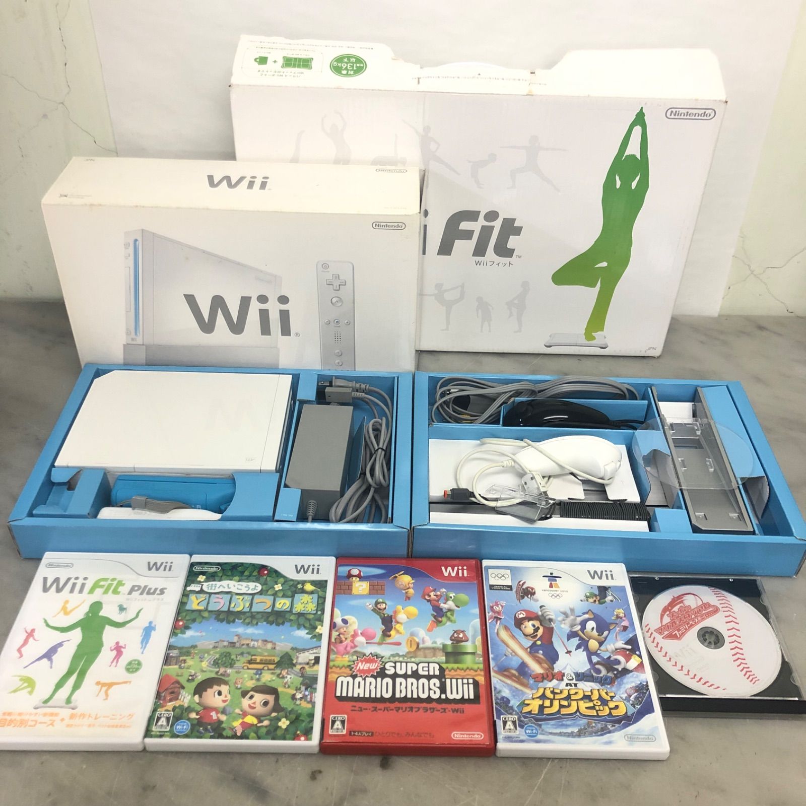最新入荷 Wii ゲーム機フルセット本体＆ソフト マリオ Nintendo 任天堂 