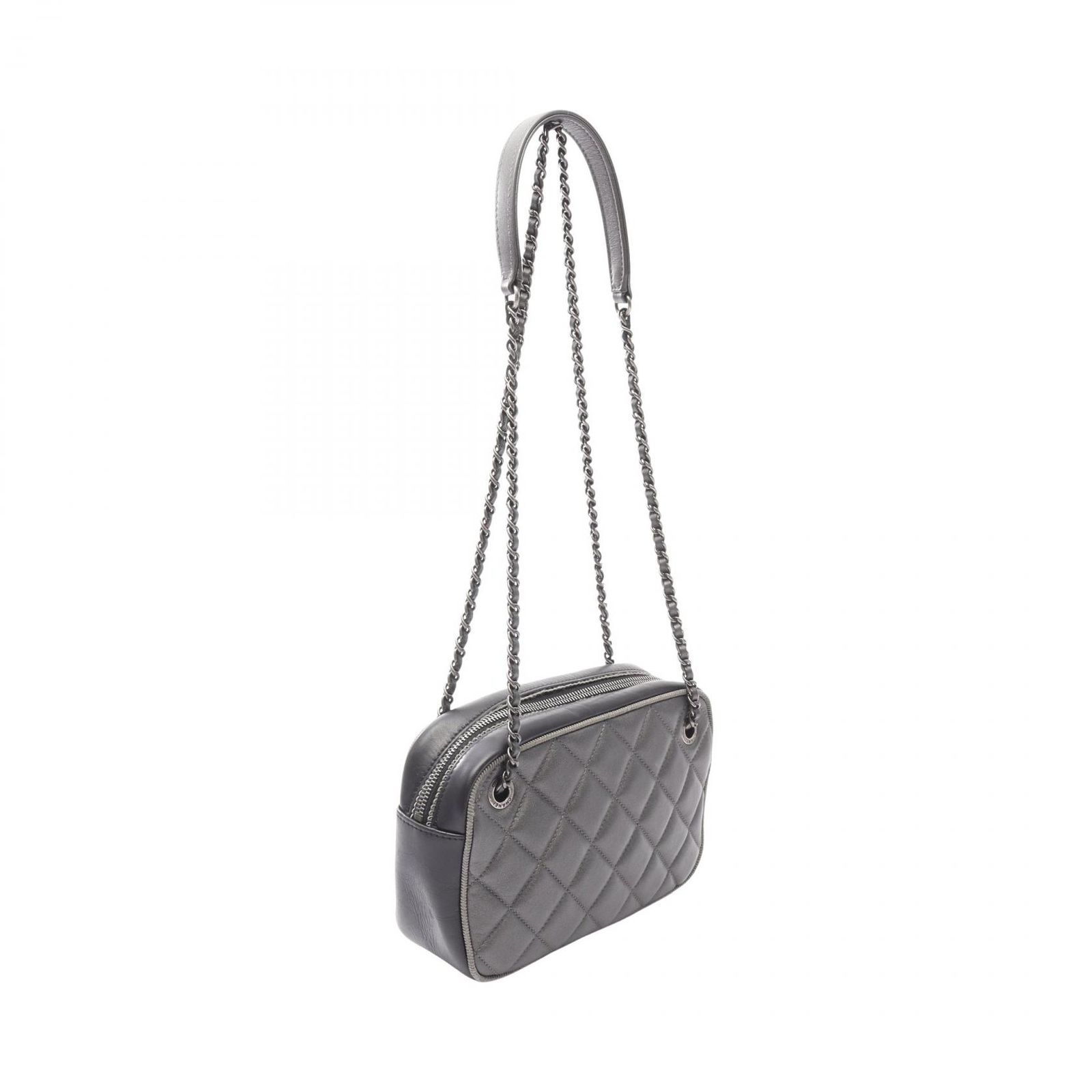 定番人気【CHANEL】キラキラCCマーク マトラッセ サンダル 明日着 限定 キラキラ♪ストーンxパール CCマークピアス CHANEL