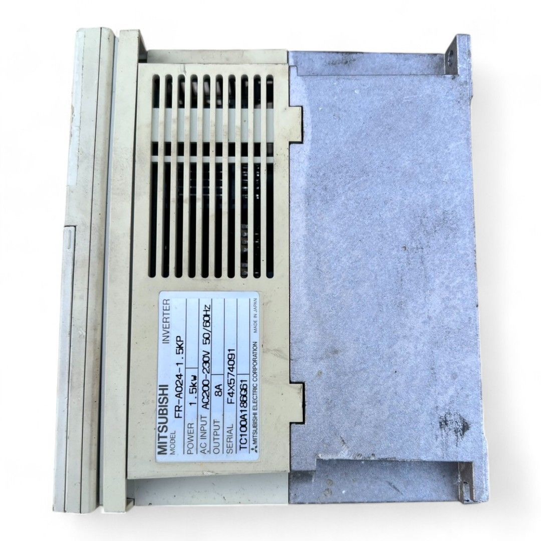 MITSUBISHI インバータ FREQROL-A024シリーズ FR-A024-1.5K 1.5