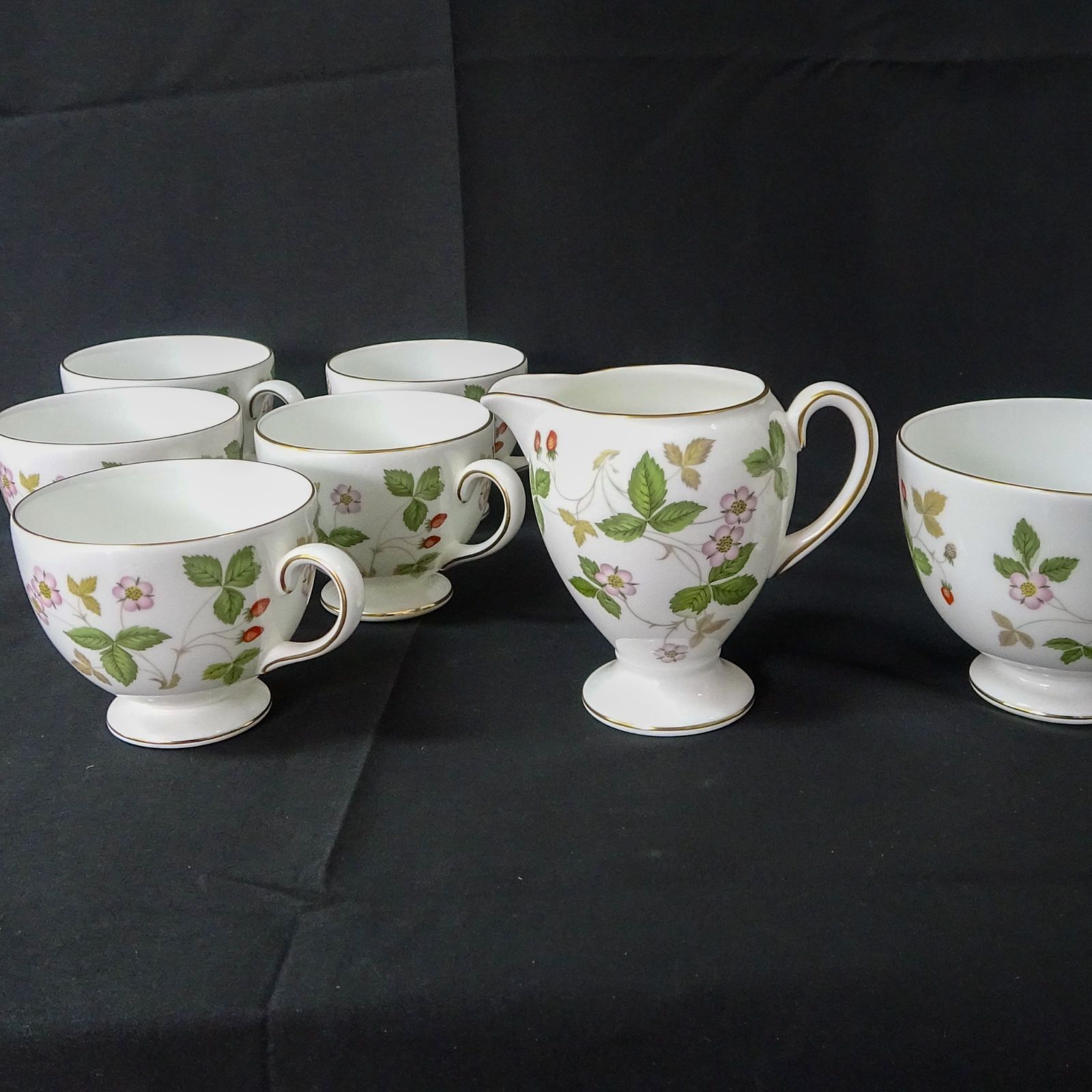 ウェッジウッド カップ&ソーサー プレートおまけ