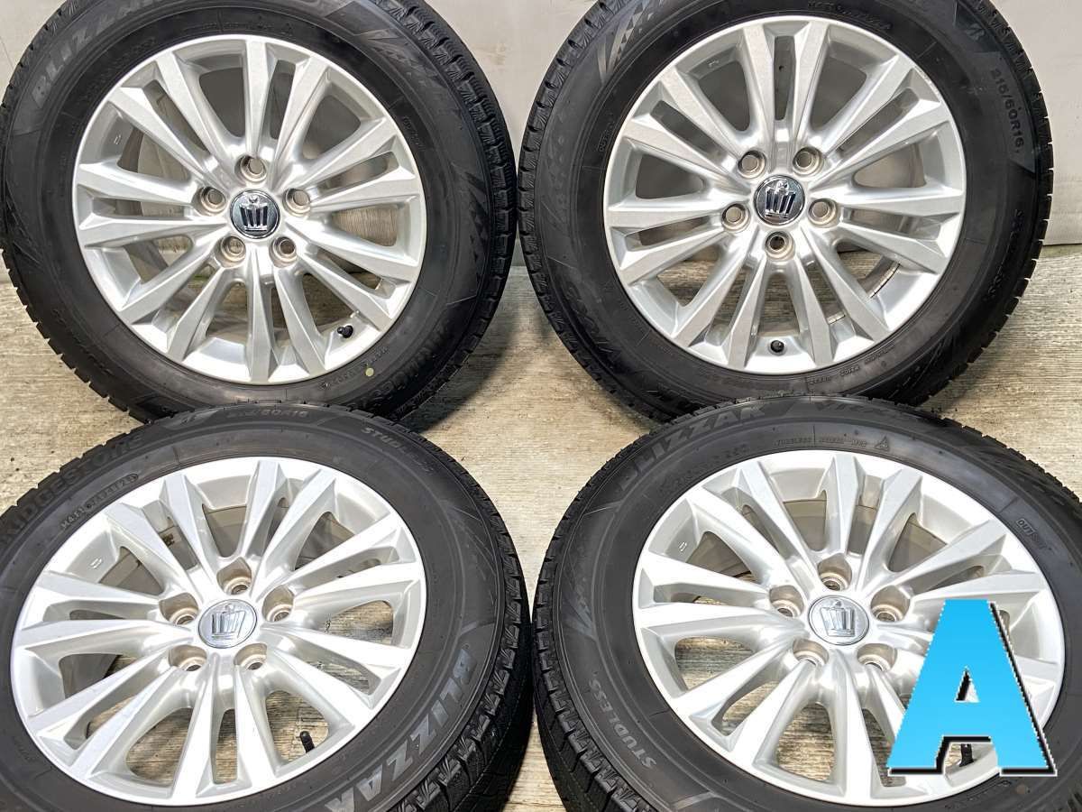 カローラスポーツ 純正ホイール16インチ TOYOスタッドレス付き4本