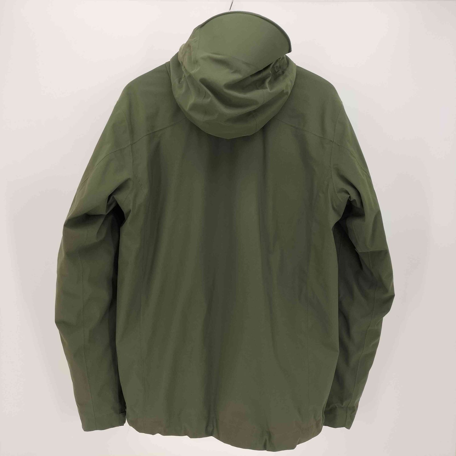 d*g様 【2冊Set】今から48年前の、KISS の特大サイズの来日特集号2冊