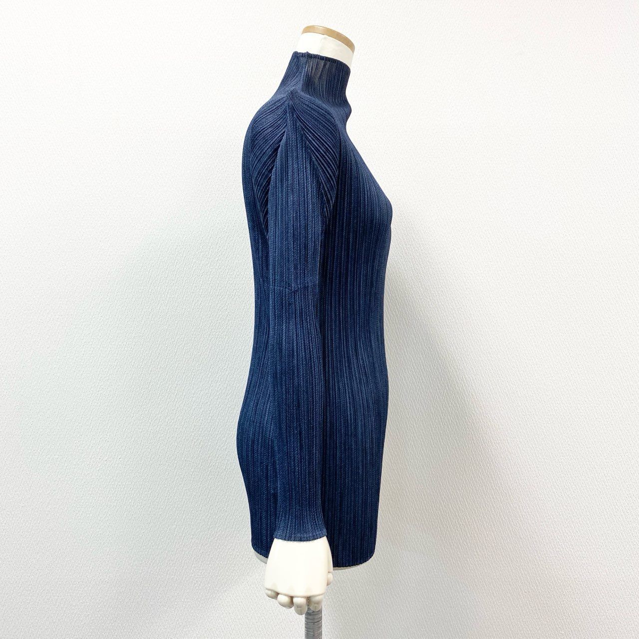 42h22 PLEATS PLEASE プリーツプリーズ イッセイミヤケ 変形カットソー