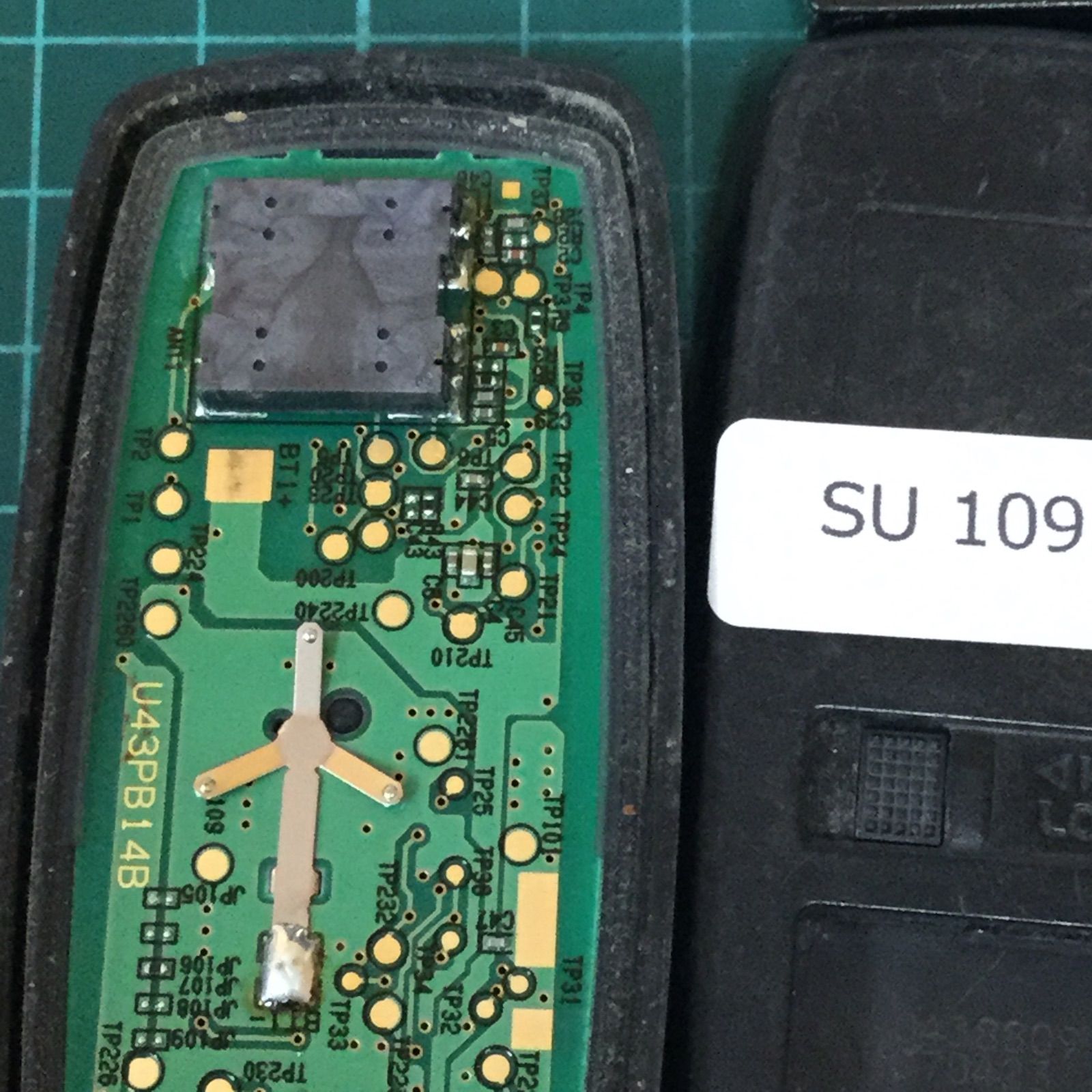 SU10912 スズキ マツダ U43PB14B 点灯 純正 セルボ ワゴンR MRワゴン モコ フレア AZワゴン 2ボタン スマートキー キーレス  リモコン