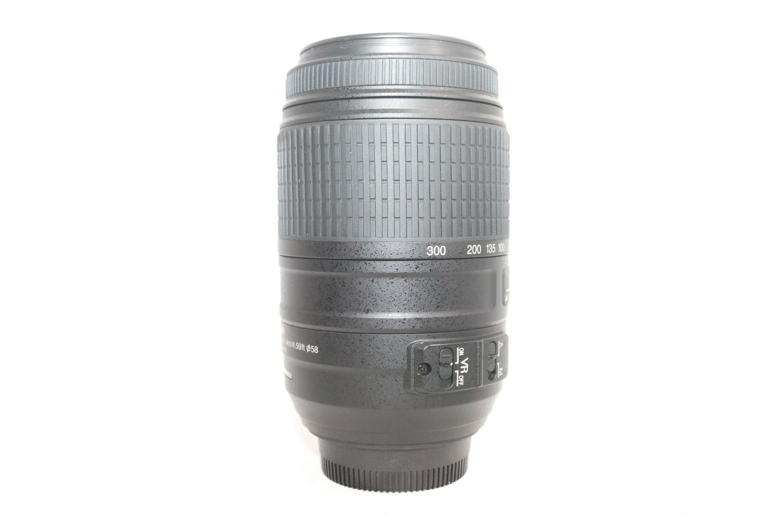 Nikon AF-S DX NIKKOR 55-300mm f/4.5-5.6G ED VR 望遠ズームレンズ 手