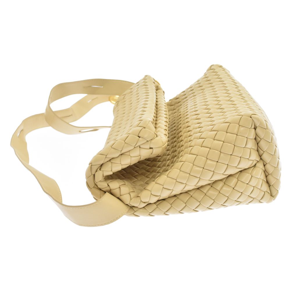 BOTTEGA VENETA ボッテガヴェネタ 21AW Fold Almond 640730 フォールド