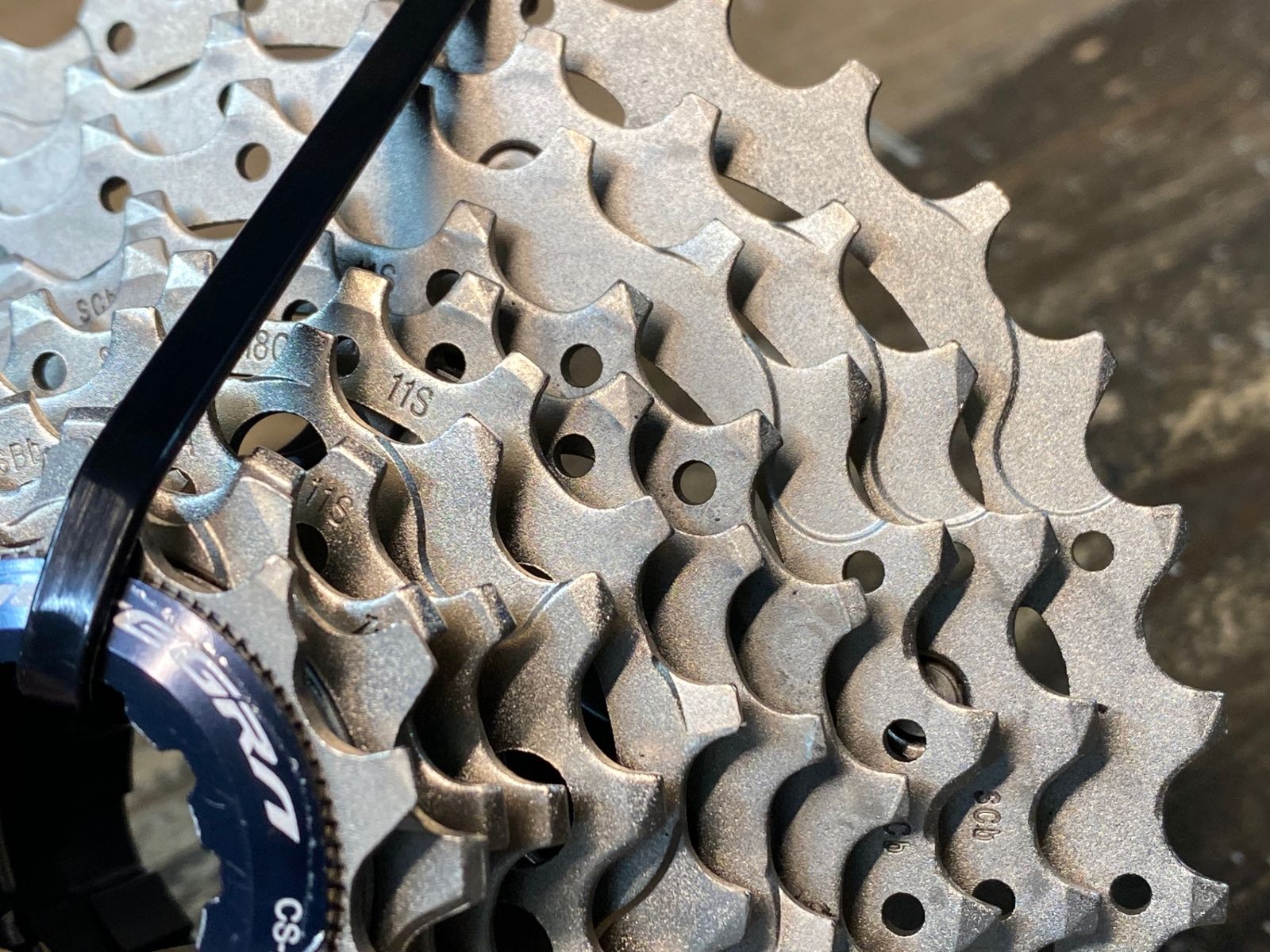 アルテグラ8000 11-32 スプロケット SHIMANO（シマノ）CS-R8000 カセットスプロケット 11S 11-30T 11