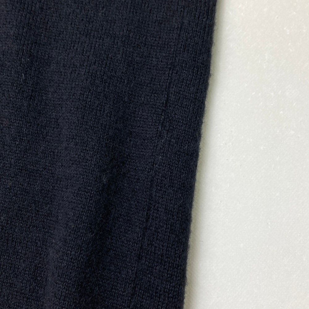 053-0270013 長袖ニットセーター
