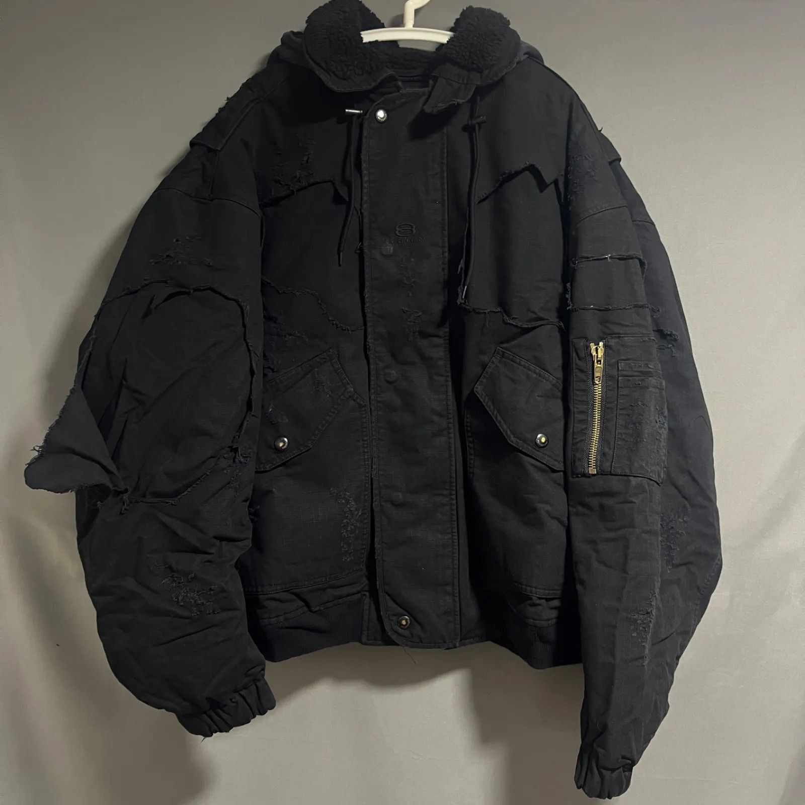 BALENCIAGA 22SS UNITY DESTROYED BOMBER JACKET - メルカリ