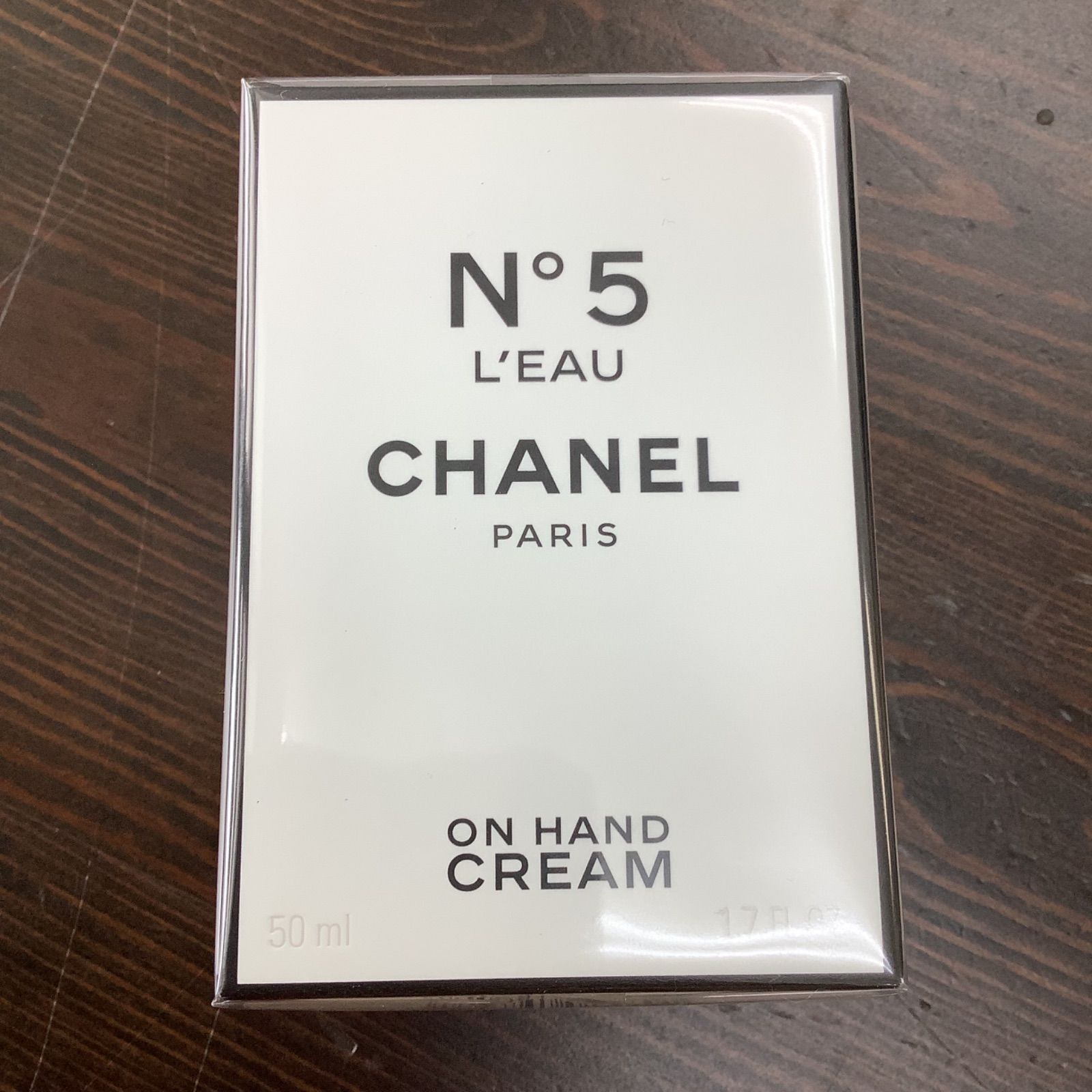 【未開封】CHANEL N°5 L'EAU ハンドクリーム 50ml 楽天市場】シャネル n°5 ロー ハンドクリーム 50mlの通販