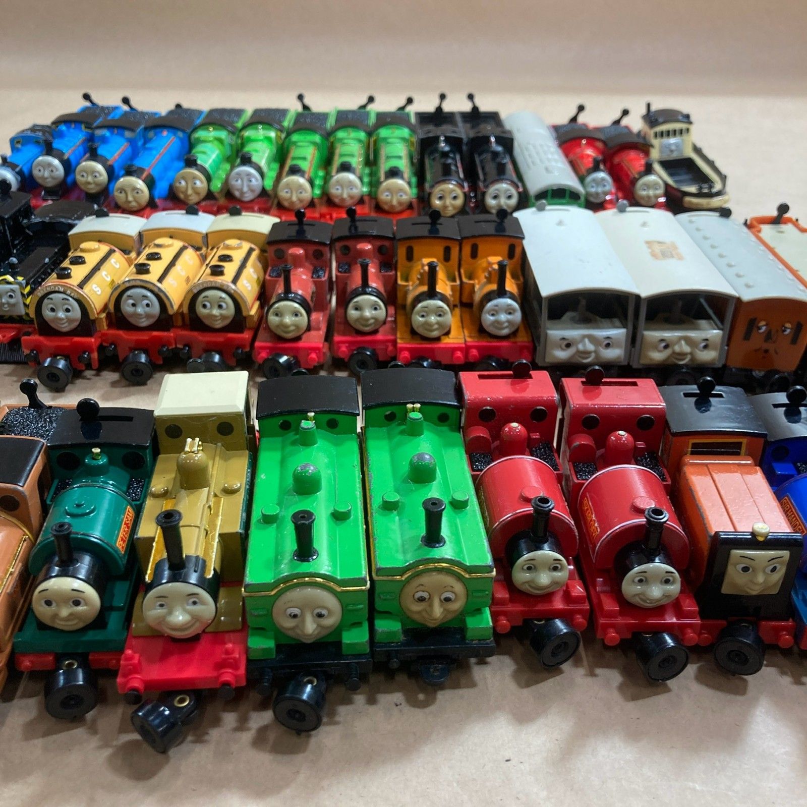 ☆ きかんしゃトーマス エンジンコレクション 48点 まとめ商品 ダック