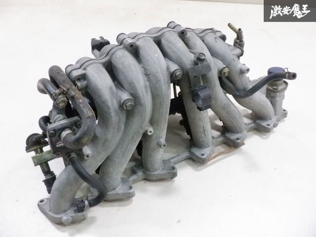 Rb30e Rocker Arm NISSAN 日産 純正 R31 スカイライン 海外仕様 RB30 RB30E サージタンク インマニ インジェクター ECCS スロットル ...