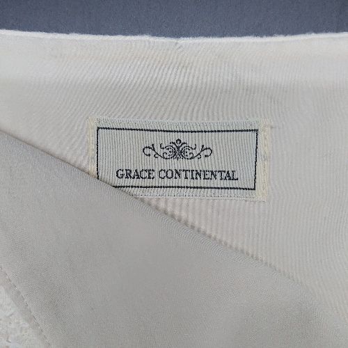 ◇ GRACE CONTINENTAL サイドファスナー ストレッチなし スカパン ショートパンツ サイズ36 クリーム レディース E  【1307210000615】