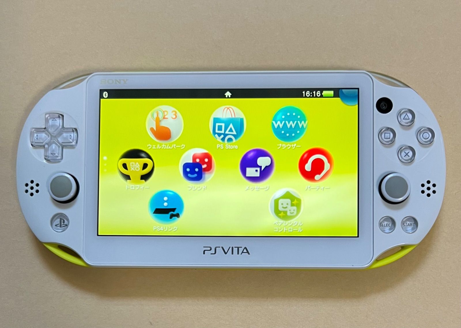 動作良好品】 SONY PS Vita 本体 PCH-2000 WiFi - コルテスショップ