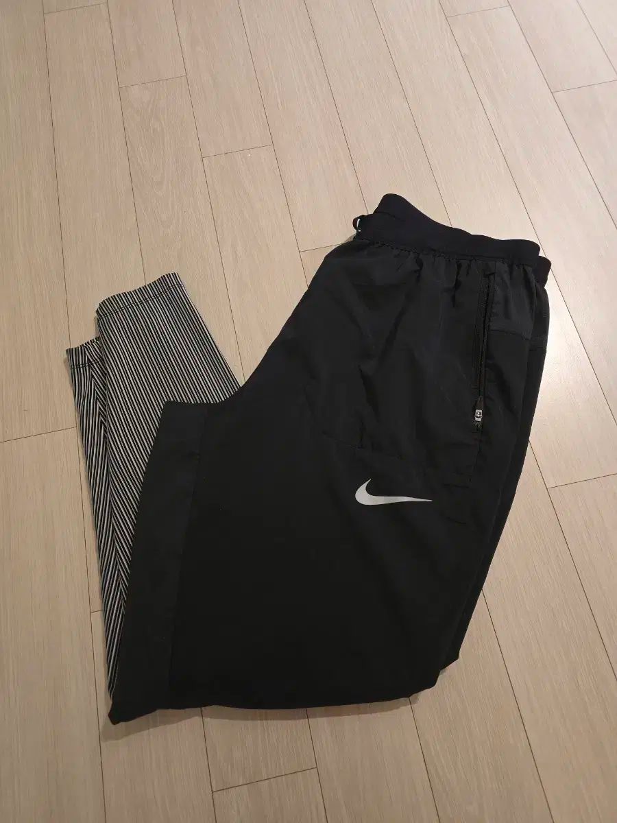 パントン ランニングパンツ