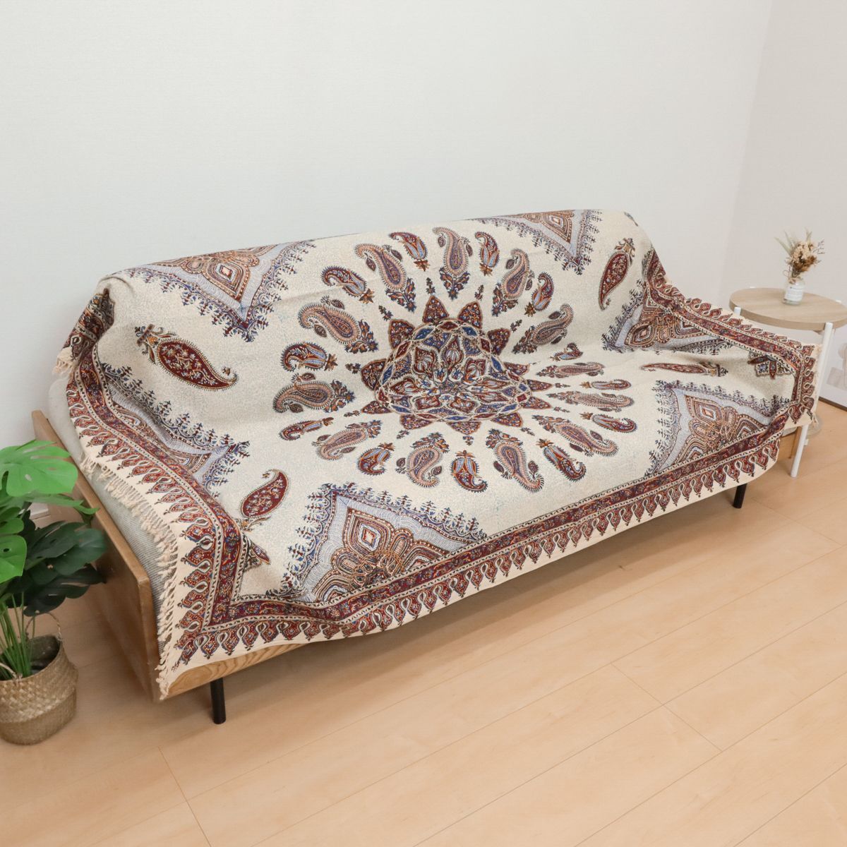 ペルシャ更紗・ガラムカール（イラン手染布） 200×135cm（GC-12609