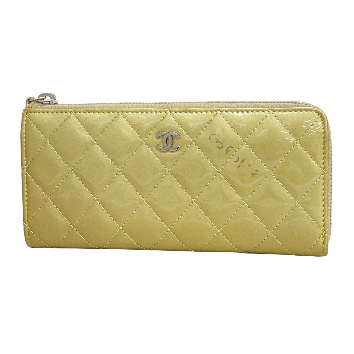 5id4513 シャネル 長財布 マトラッセ パテントレザー ベージュ シルバー金具 レディース