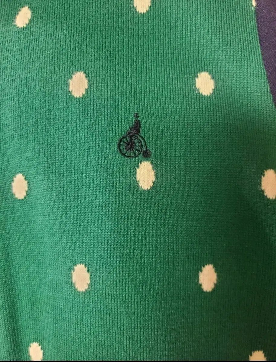 カシミアブレンド ジップアップ