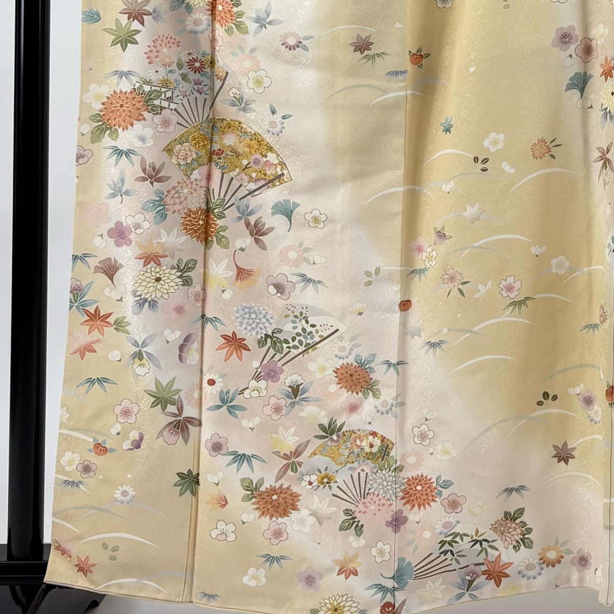 訪問着 身丈162.5cm 裄丈64.5cm M 袷 扇 菊 金糸 金彩 ベージュ 正絹