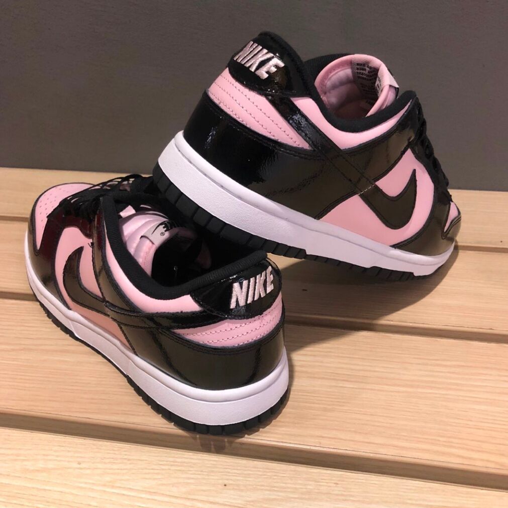 NIKE WMNS DUNK LOW ESSENTIAL BLACK PATENT LEATHER ナイキ ウィメンズ ダンク ロー エッセンシャル  ブラック パテント レザー DJ9955-600 - メルカリ