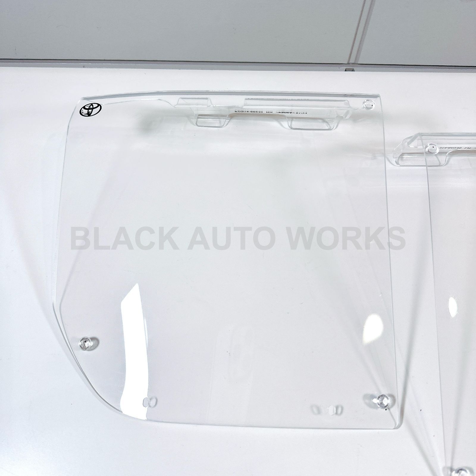 オーストラリアトヨタ純正】ランクル70 ヘッドライト カバー 再