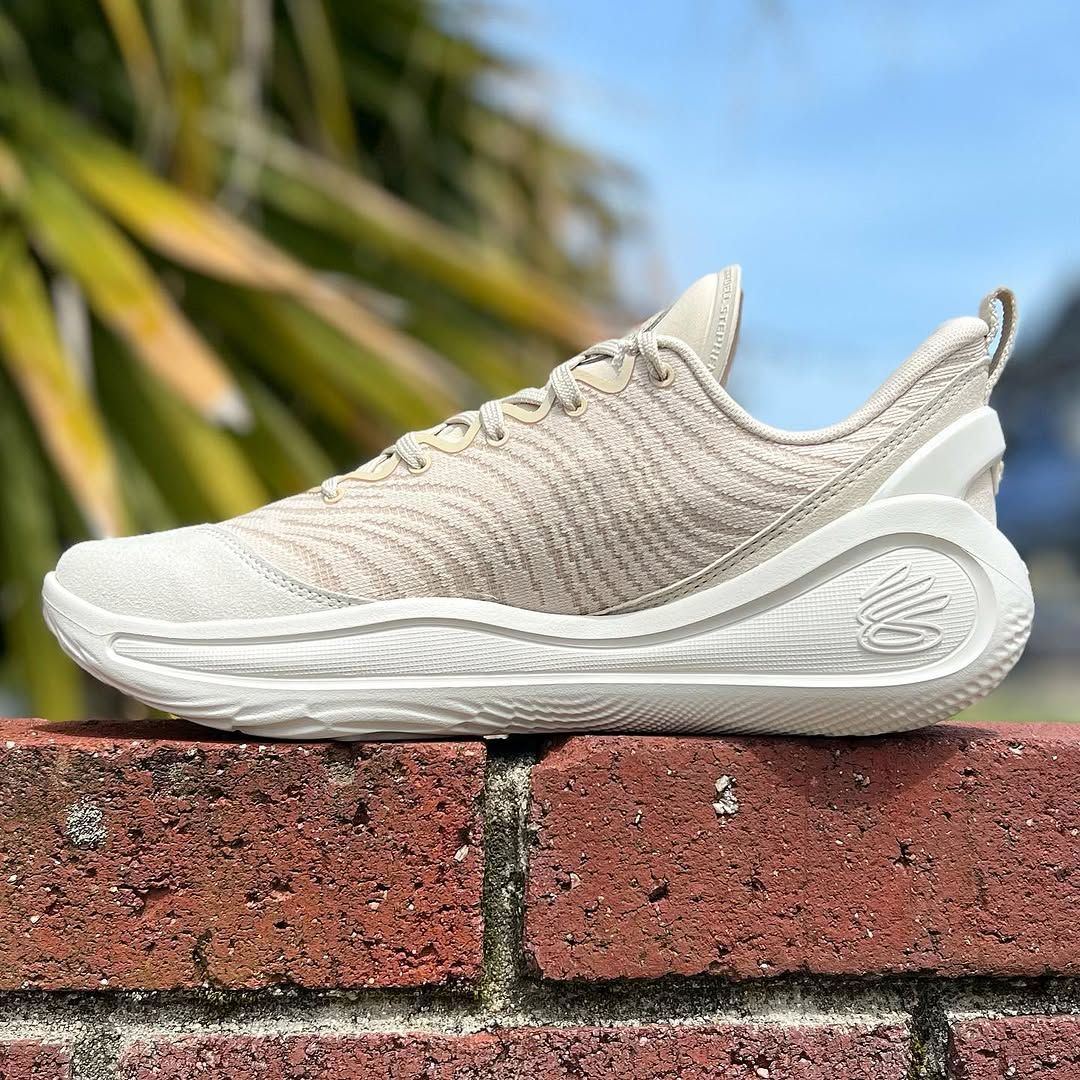 UNDER ARMOUR CURRY 12 'SATURN' アンダーアーマー カリー 12