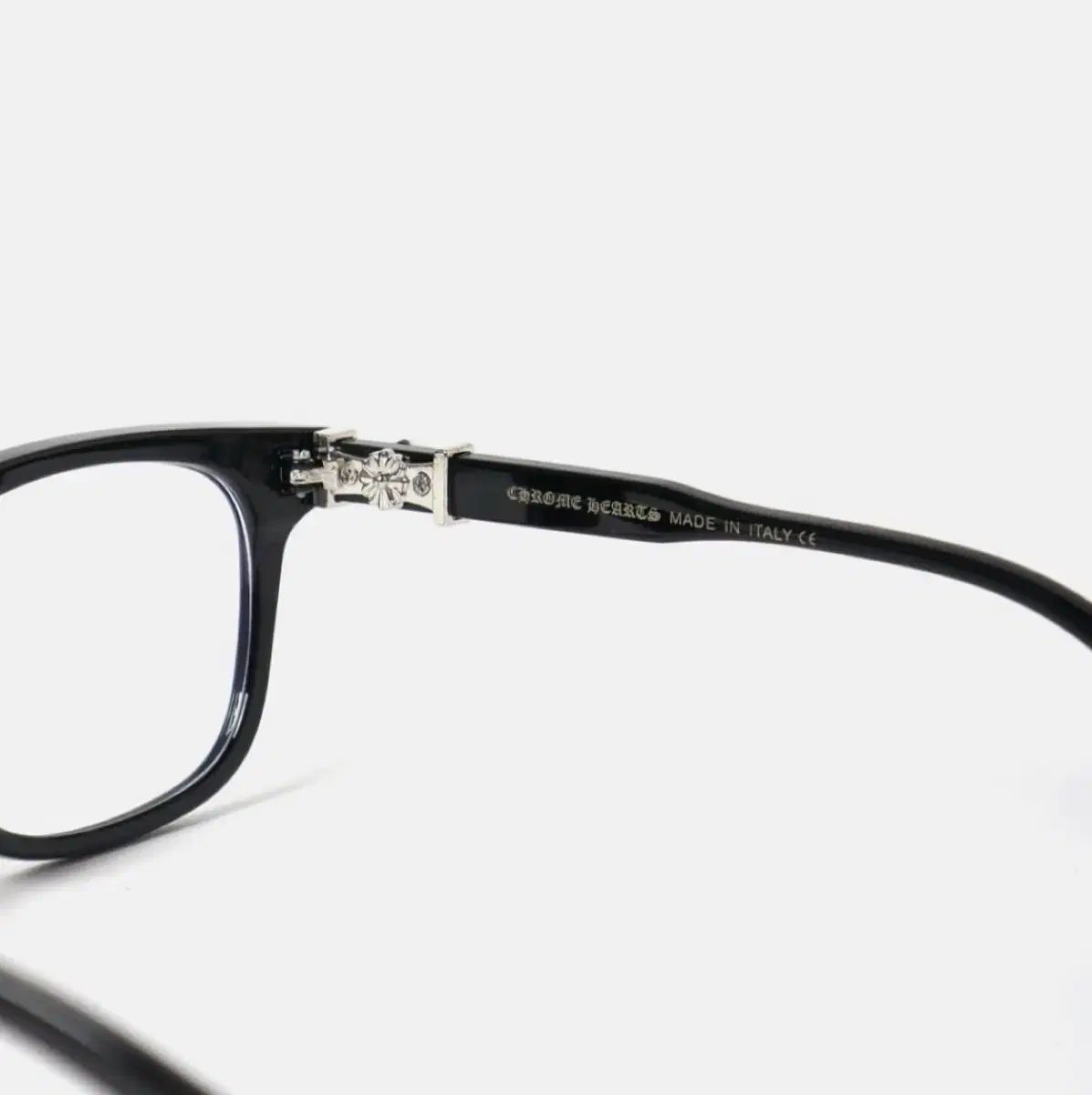Chrome Hearts