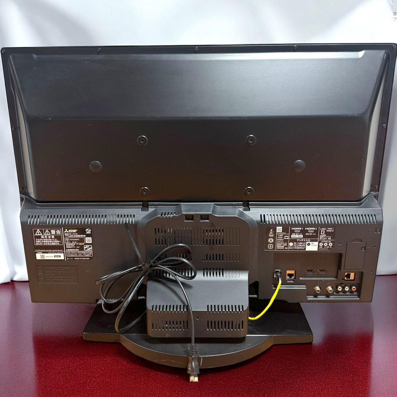 32 V型ハイビジョン