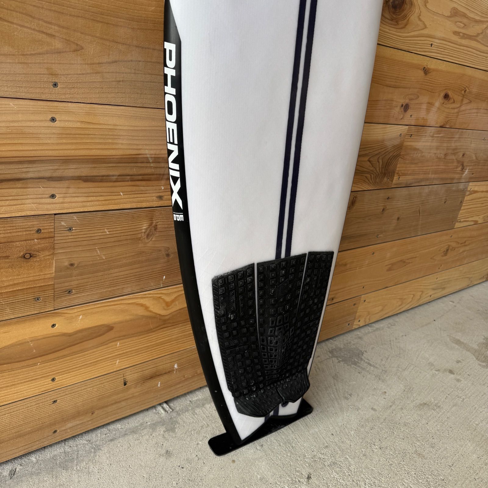 美中古 DHD サーフボード 5'6 フェニックス スワローテール PHOENIX