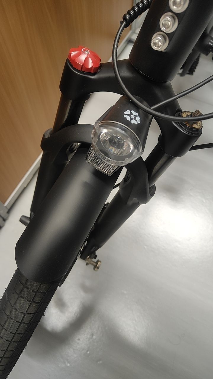折りたたみ電動アシスト自転車