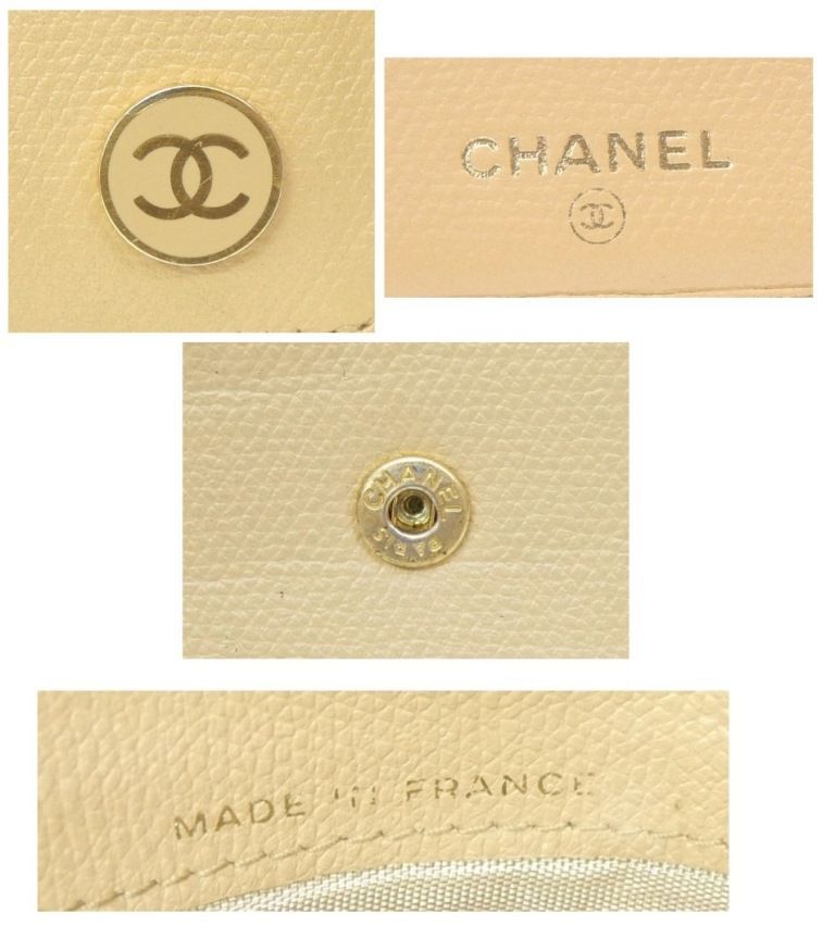 シャネル CHANEL 二つ折り財布 ベージュ レザー - メルカリ