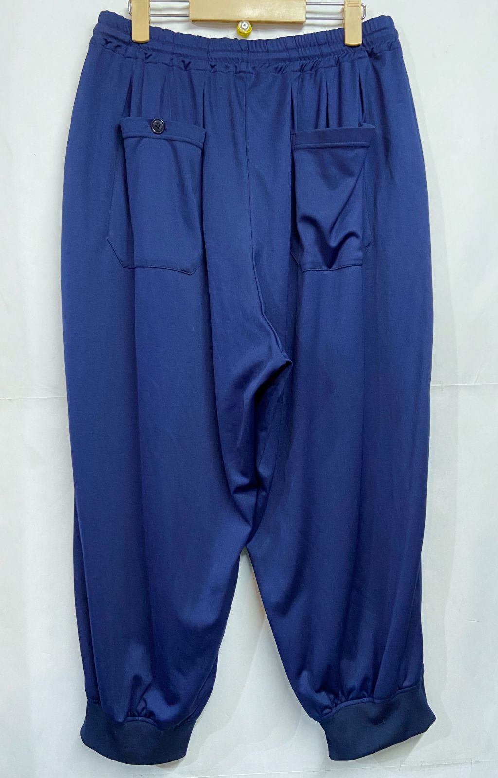 YOHJI YAMAMOTO S'YTE｜ヨウジヤマモト サイト the invitation HIGH-GAUGE POLYESTER SMOOTH JERSEY PANTS WITH RIBBED HEMS イージーワイドパンツ