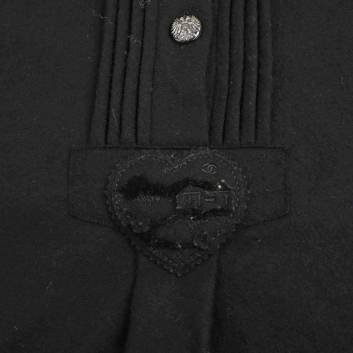 CHANEL シャネル フラワーパッチ プルオーバーウールフェルトシャツ トップス P52071K06688 ブラック 38 CHANEL シャネル フラワーパッチ プルオーバーウールフェルトシャツ