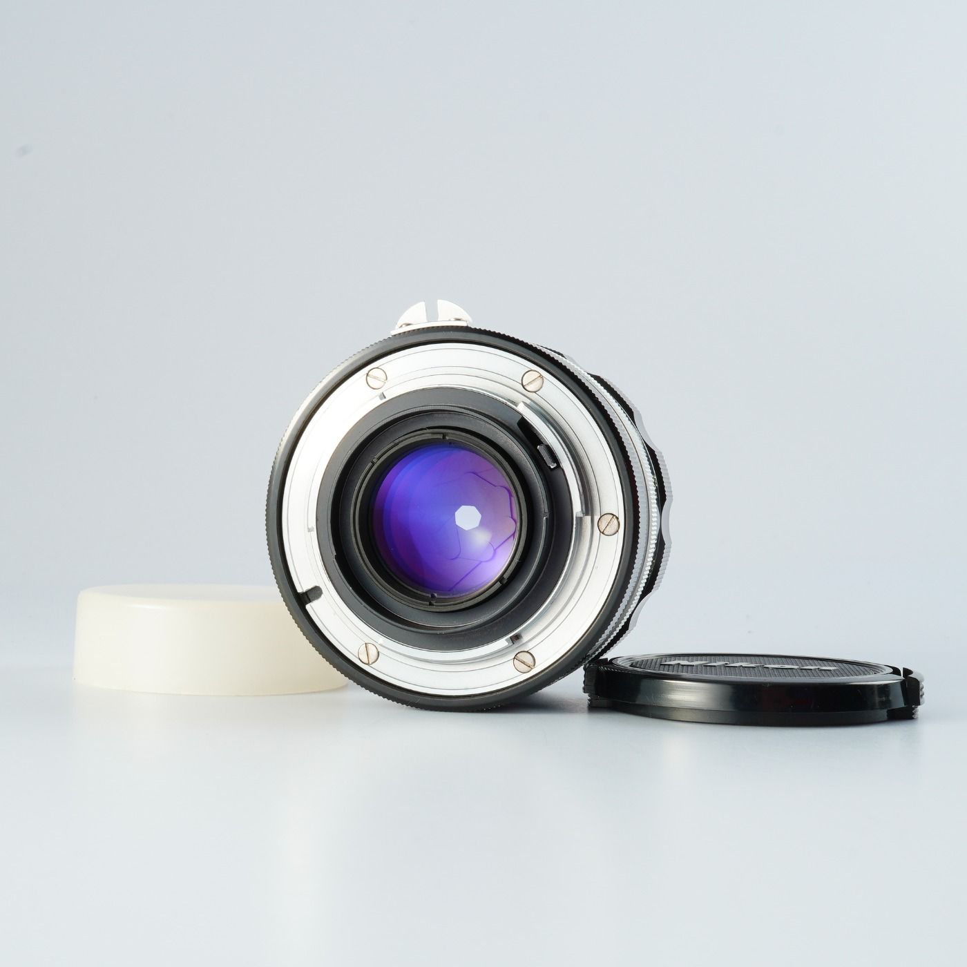 Nikon Nikkor O Auto 35mm f2 単焦点レンズ Nikon NIKKOR-O・C Auto 35mm f2 - 三葉堂寫眞機店オンラインストア