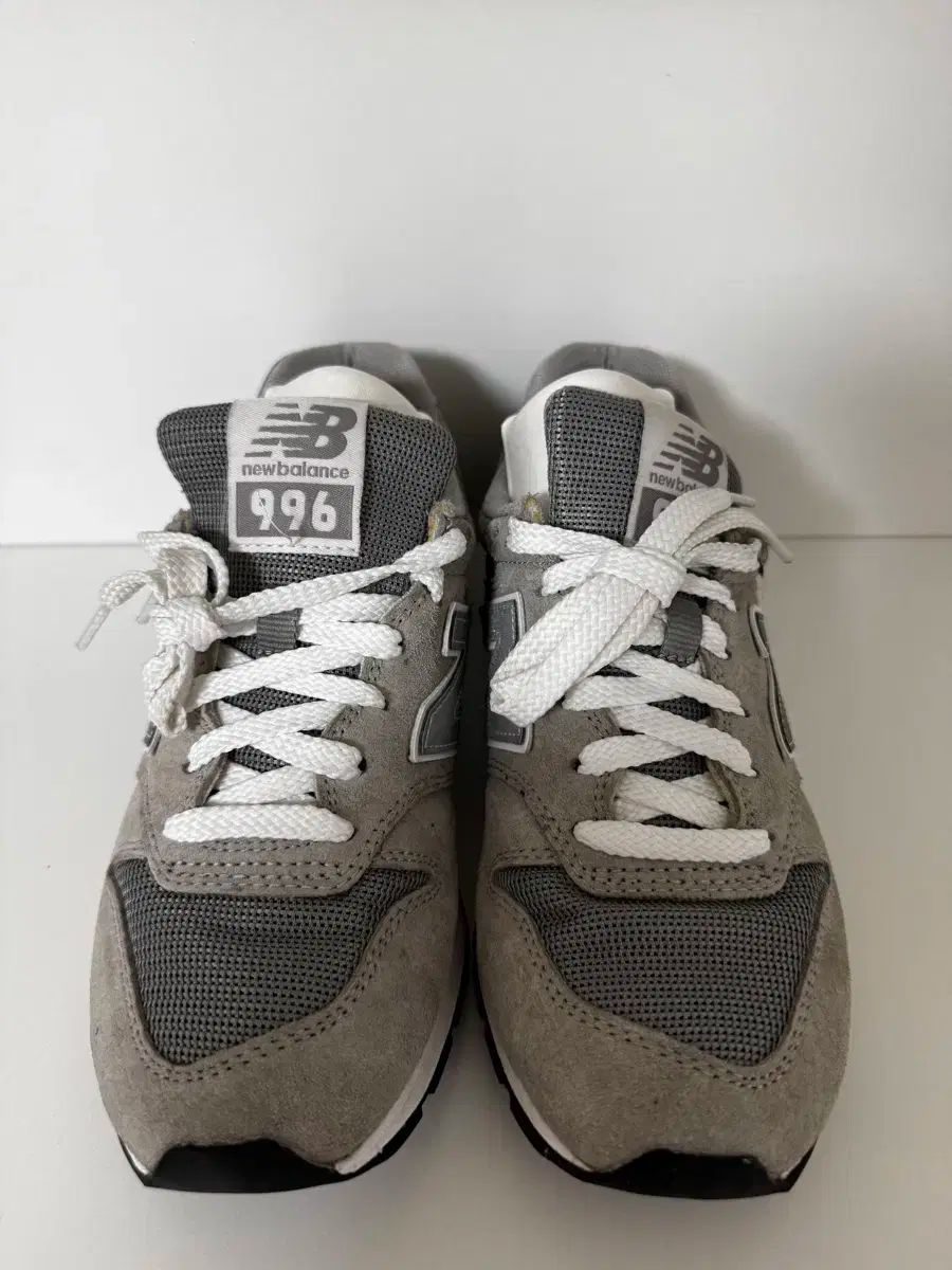 New Balance(ニューバランス) 996 グレー スニーカー ( 225mm ） 出品