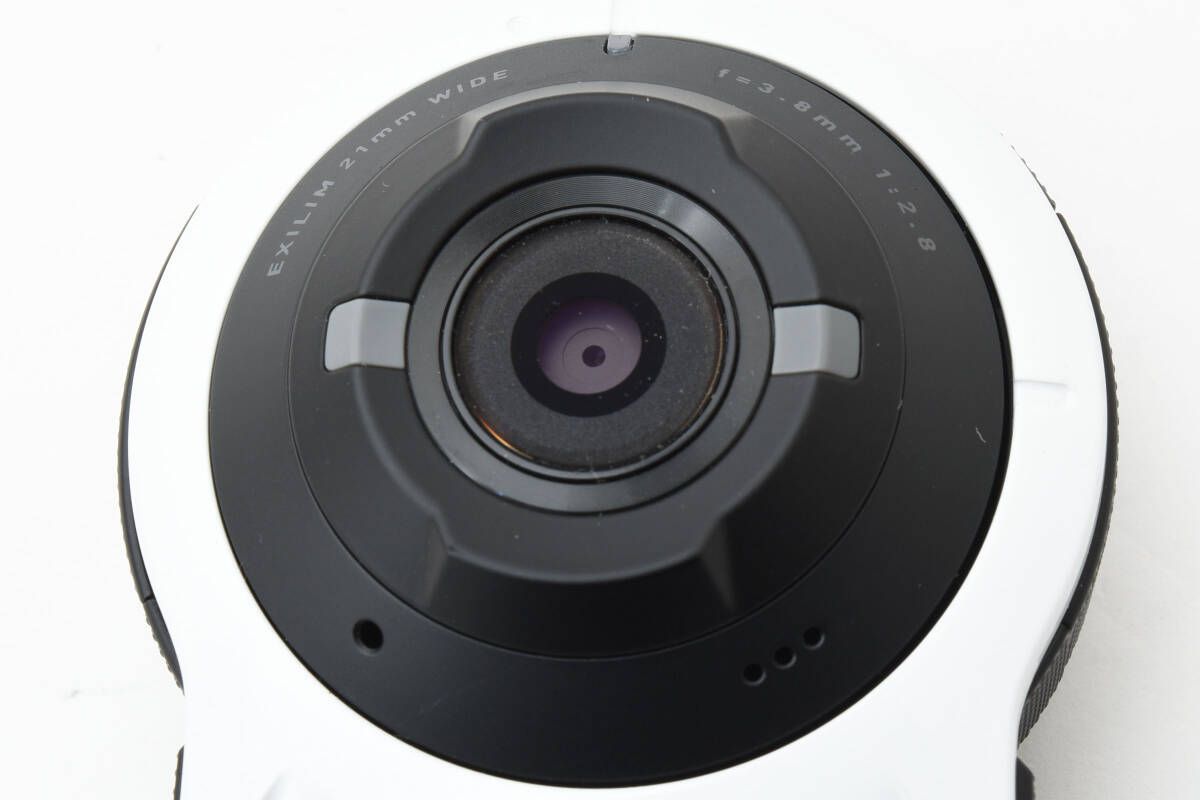 ☆美品☆カシオ セール中 CASIO EX-FR10☆コンパクトデジタルカメラ