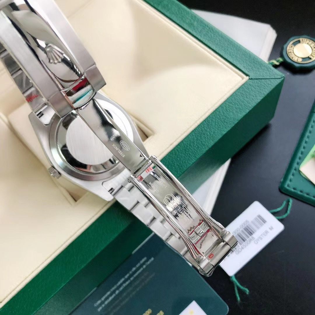 ロレックス補修用ブレス 7750ケース用 116520前期タイプ 未使用 ロレックス補修用ブレス 7750ケース用 116520前期タイプ 未使用