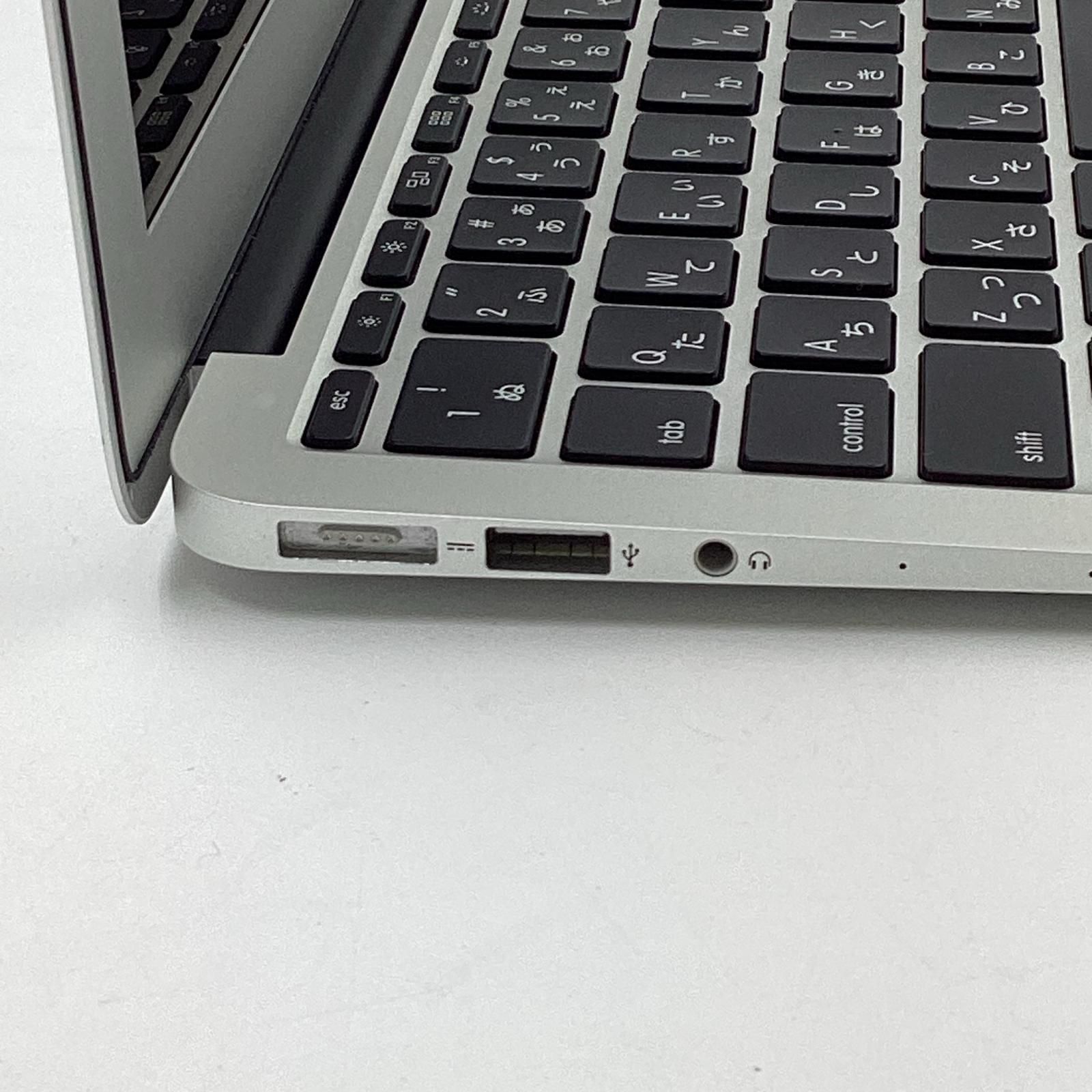 全額返金保証】【最速発送】Apple MacBook Air 11インチ 2015 i5 4GB 