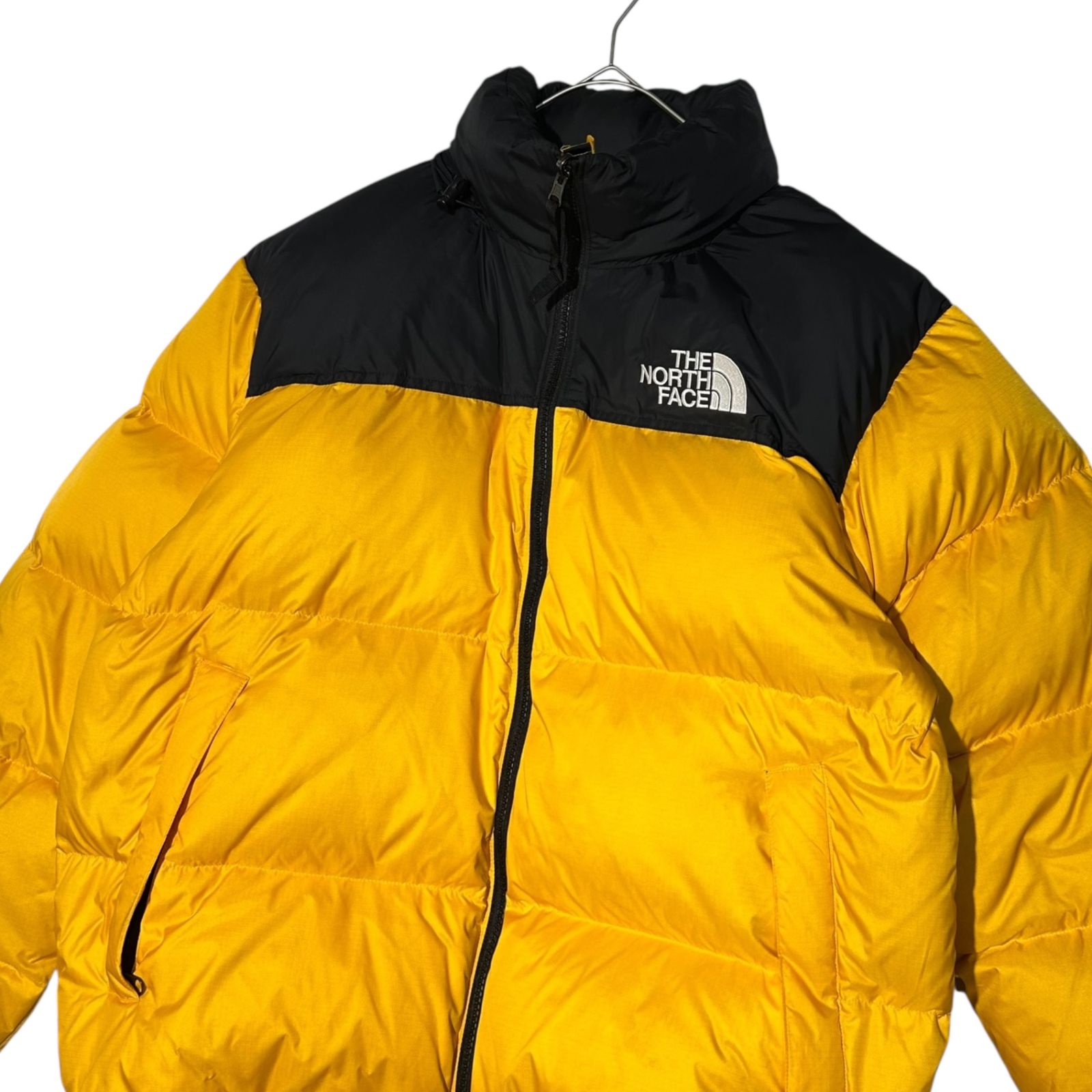 ノースフェイス　ダウン　ヌプシ　ブラック×イエロー　メンズM THE NORTH FACE ザ ノースフェイス ダウンジャケット ヌプシ