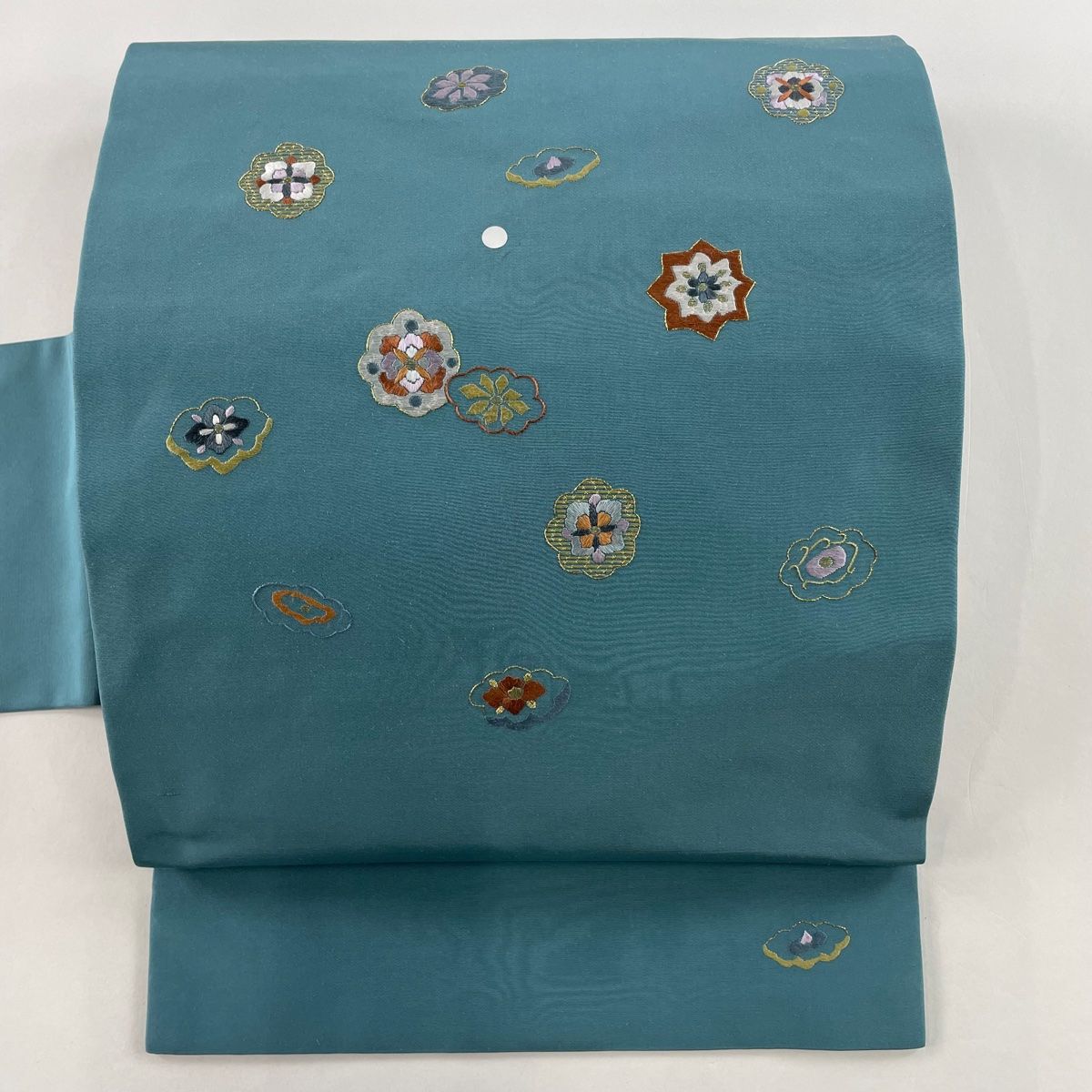 名古屋帯 秀品 花 刺繍 金糸 青緑 正絹