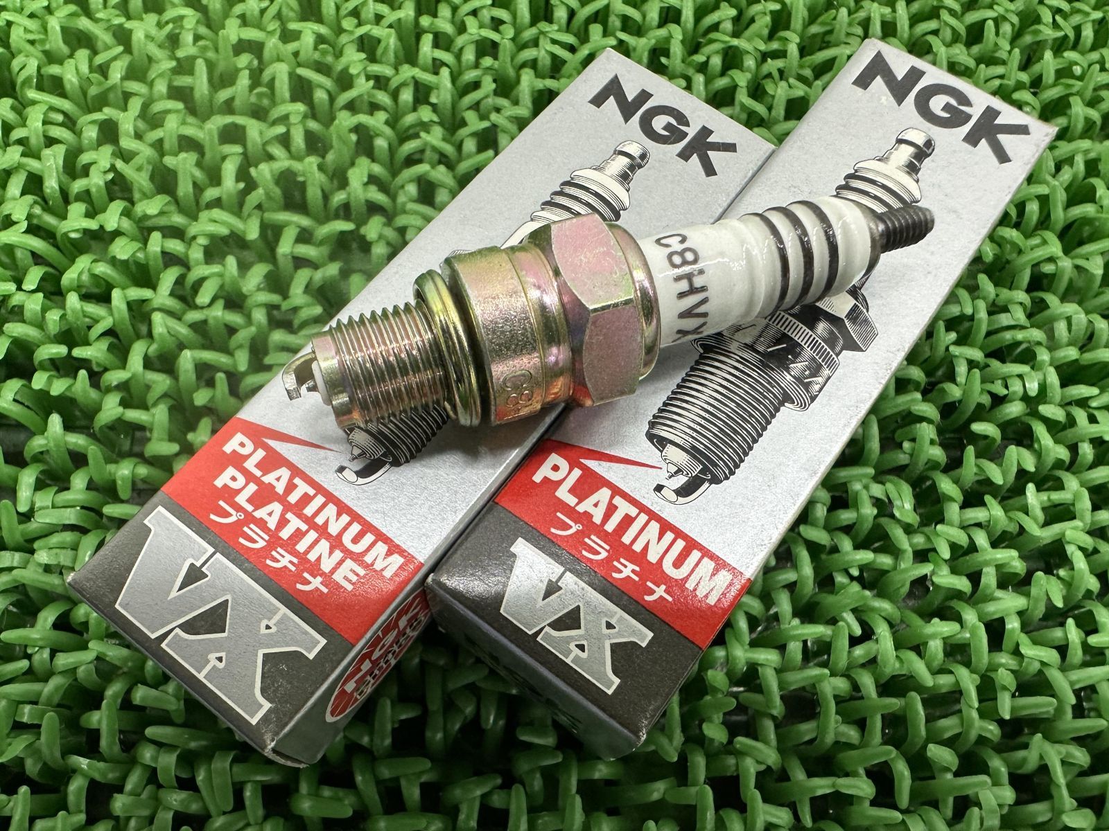 NGK製エリミネーター250 SE LX スパークプラグ C8HVX 日本特殊陶業 新品 EL250A 2本セット VXプラチナプラグ 未使用品 GPX250R